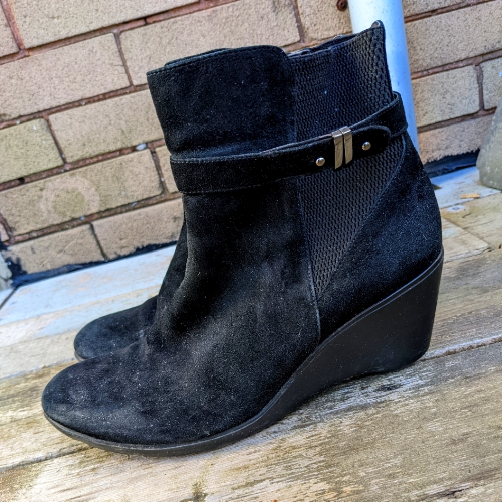 Blondo waterproof suede boots